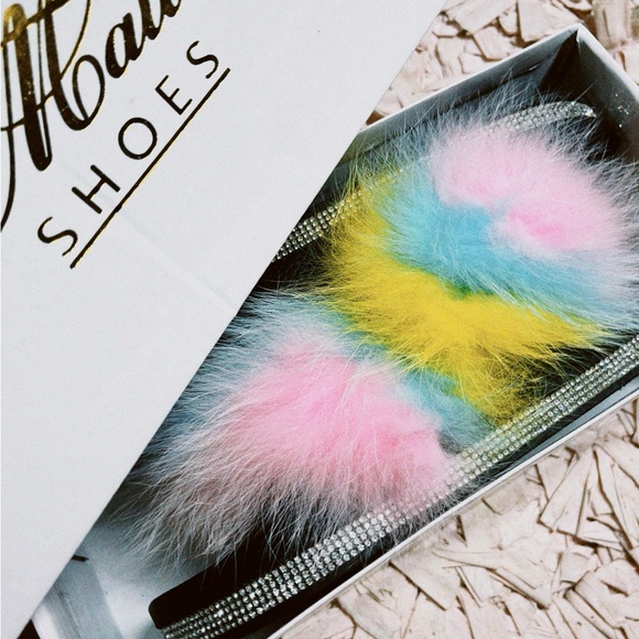 Mata Tie-dye Bling Slides - Picture 5 of 8